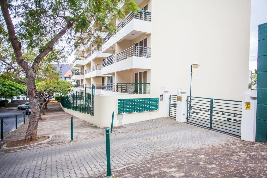 Apartamento Caires Apartman Funchal  Kültér fotó